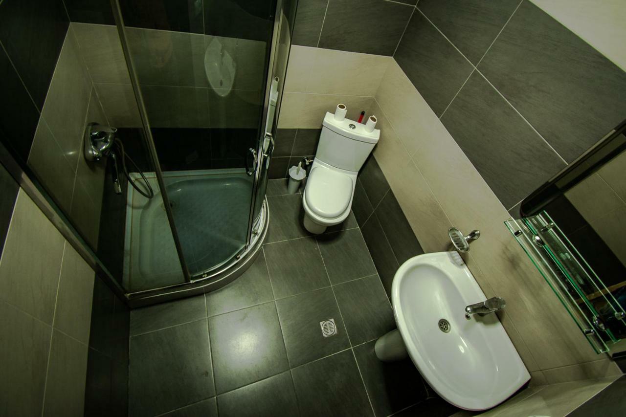 Daros Apartment Batoemi Buitenkant foto
